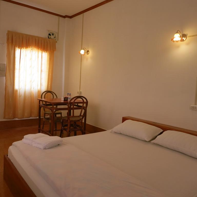 Kongkeo Guesthouse Muang Phônsavan Buitenkant foto