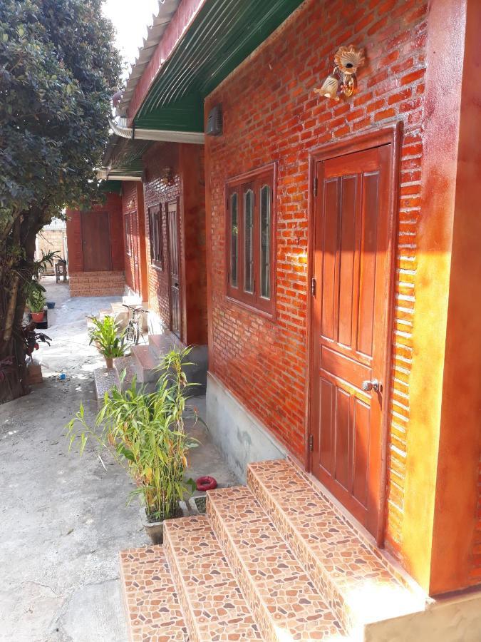 Kongkeo Guesthouse Muang Phônsavan Buitenkant foto
